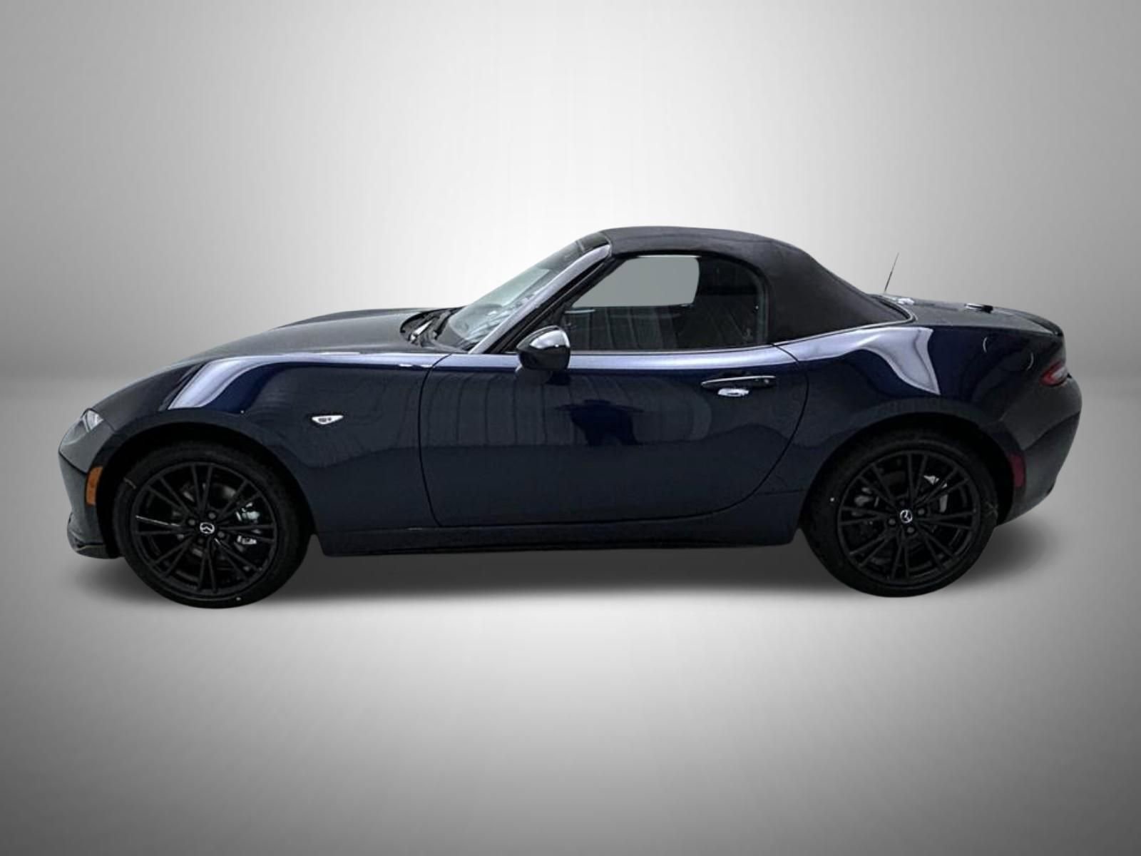 New 2026 MAZDA MX-5 Miata Club w/ Interior Package RWD image 9