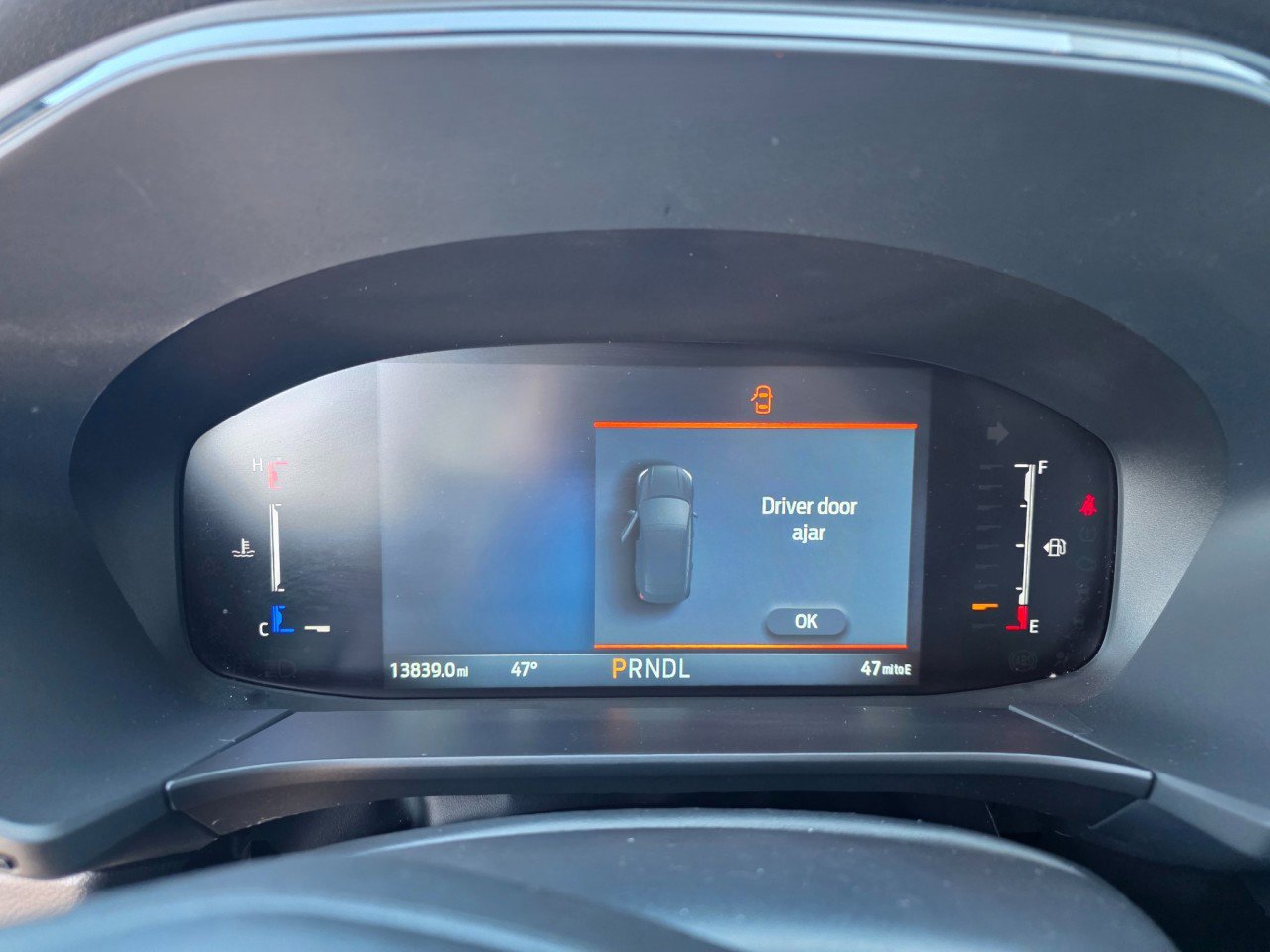 Used 2025 Ford Escape ST-Line w/ Equipment Group 301A image 28