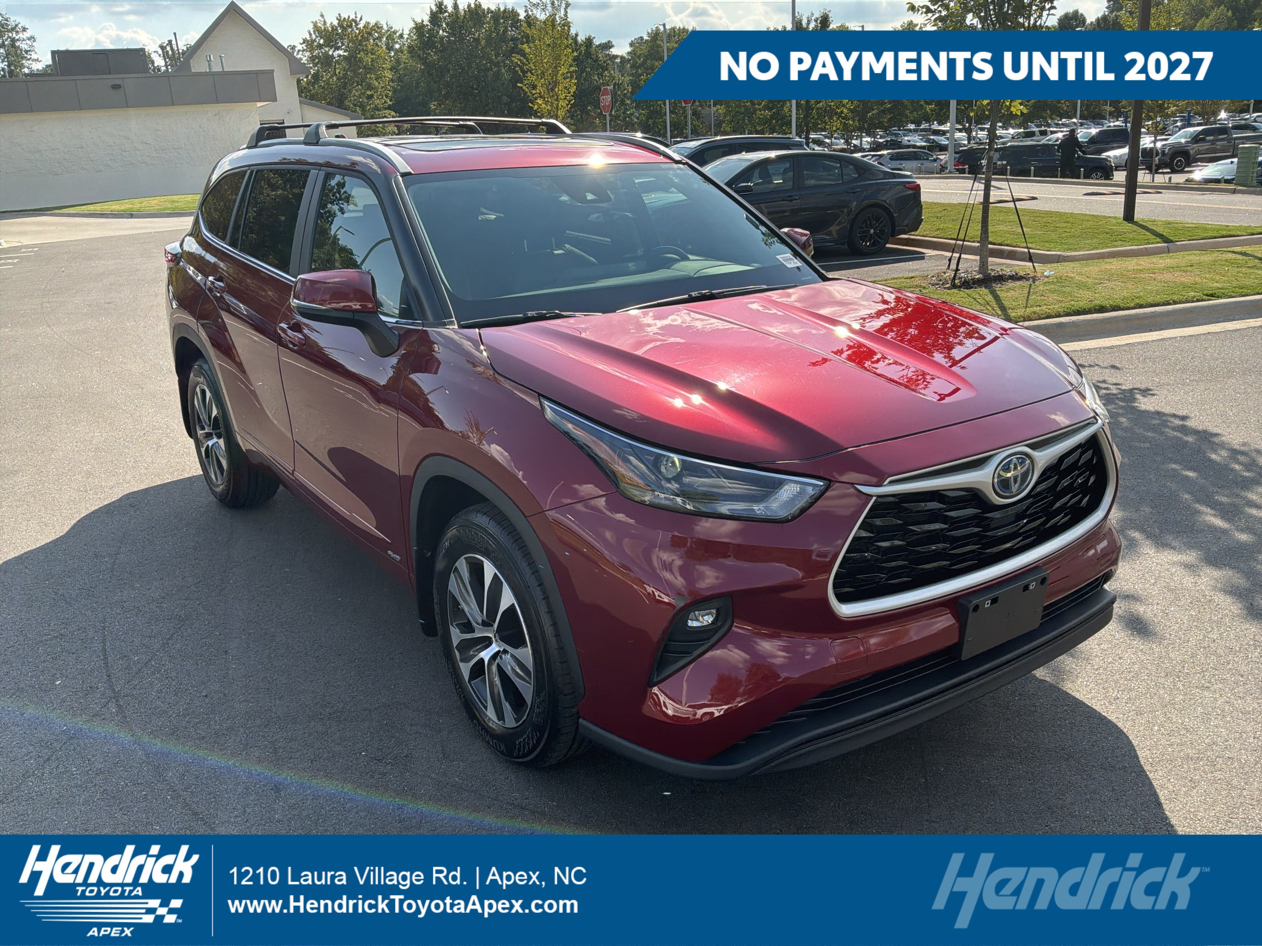 Used 2023 Toyota Highlander XLE