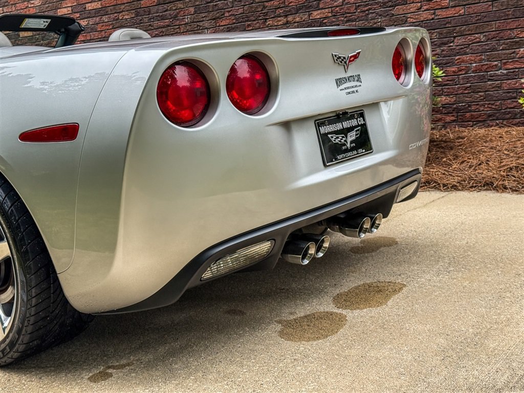 Used 2006 Chevrolet Corvette Convertible w/ Preferred Equipment Group RWD image 25