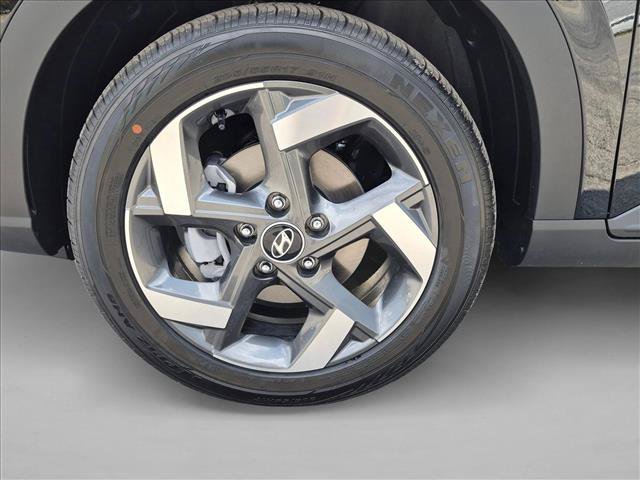 New 2026 Hyundai Venue SEL FWD image 16