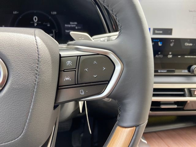 New 2026 Lexus RX 450h AWD image 17