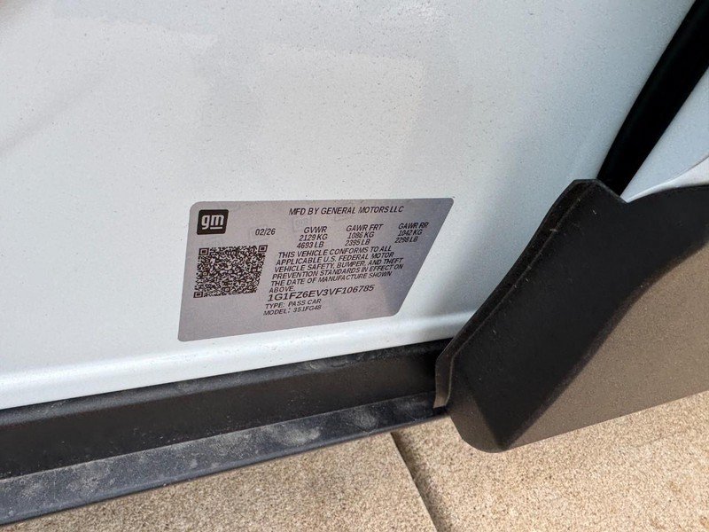 New 2027 Chevrolet Bolt RS FWD image 18