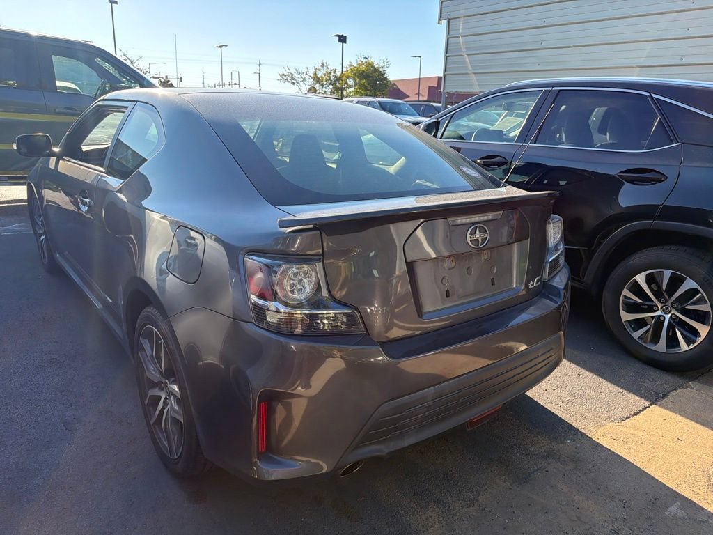 Used 2014 Scion tC FWD image 4