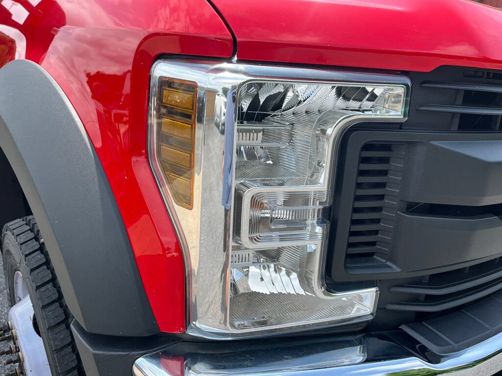 Used 2019 Ford F550 4x4 Regular Cab Super Duty image 15