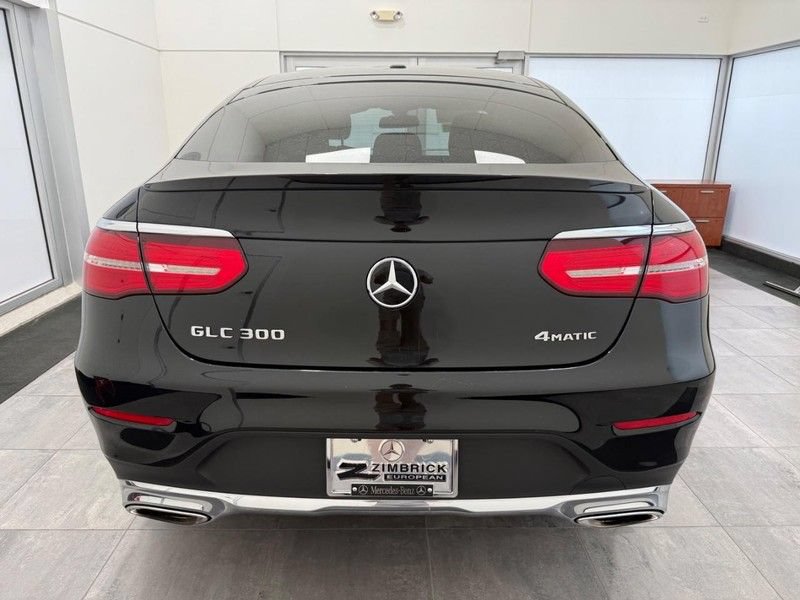 Used 2017 Mercedes-Benz GLC 300 4MATIC Coupe image 3