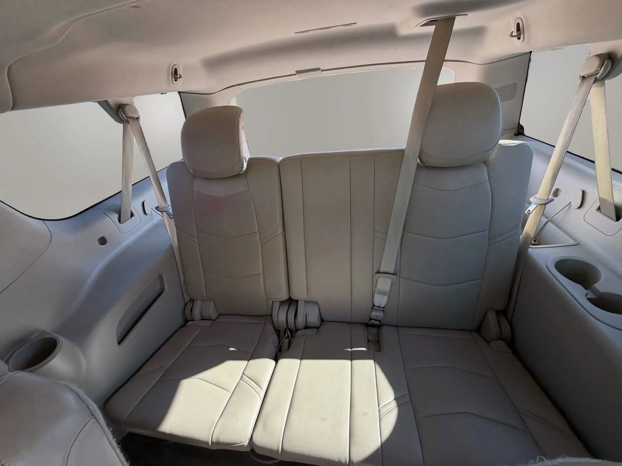Used 2015 Cadillac Escalade ESV Premium image 13