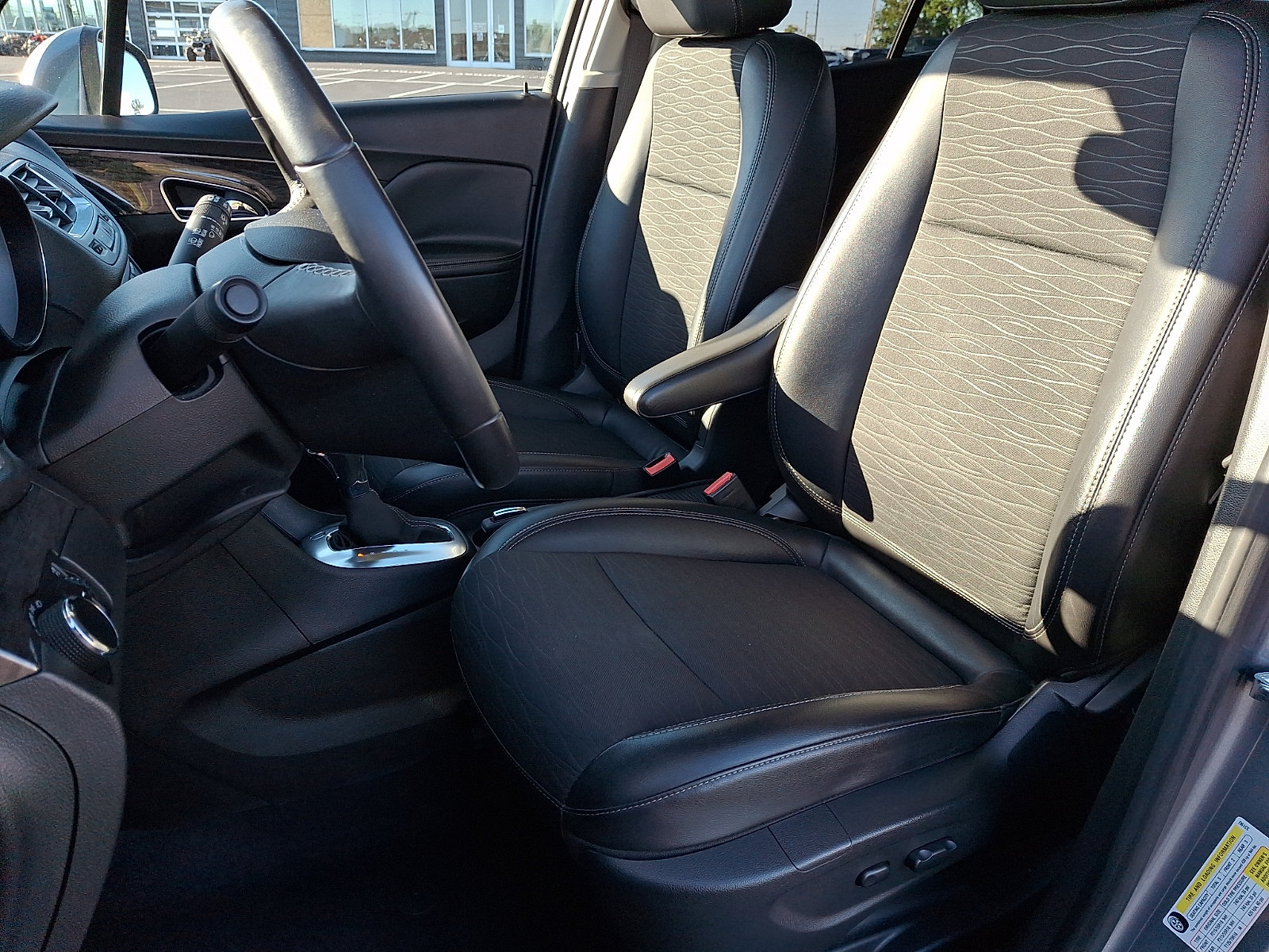 Used 2015 Buick Encore AWD image 13