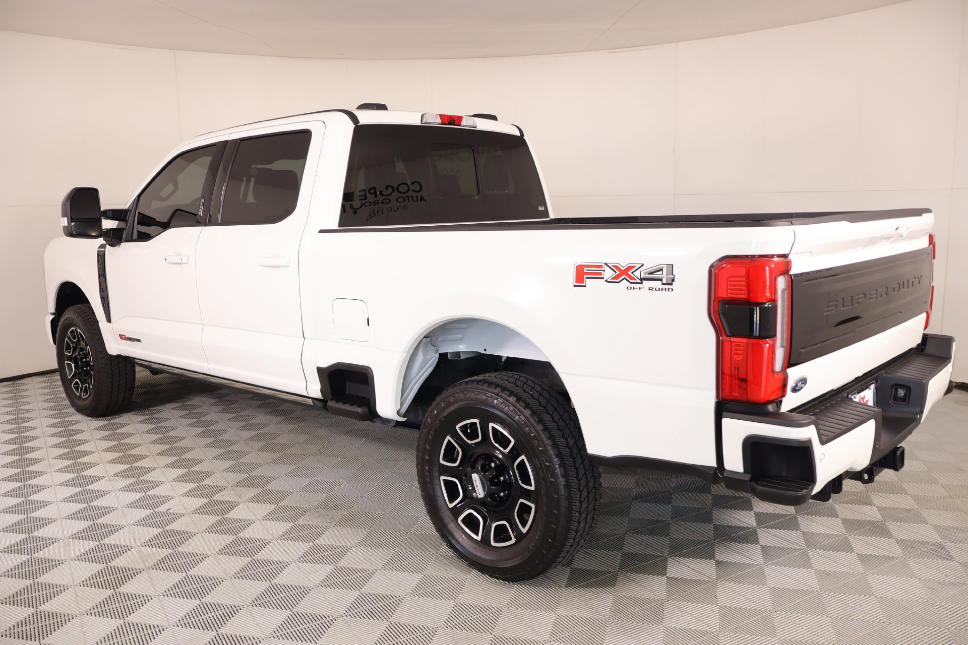 Used 2026 Ford F250 Platinum AWD/4WD image 24