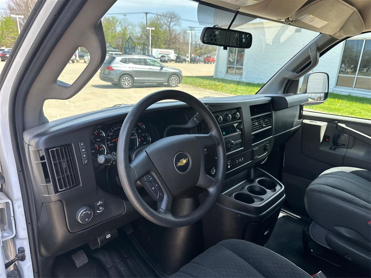 Used 2022 Chevrolet Express 2500 w/ Driver Convenience Package RWD image 13