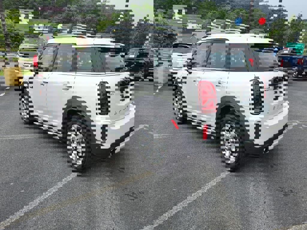 Used 2024 MINI Cooper Countryman image 4