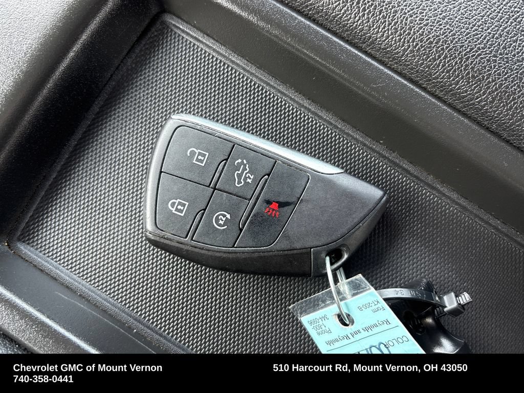 Used 2025 Chevrolet Silverado 1500 LT AWD/4WD image 29