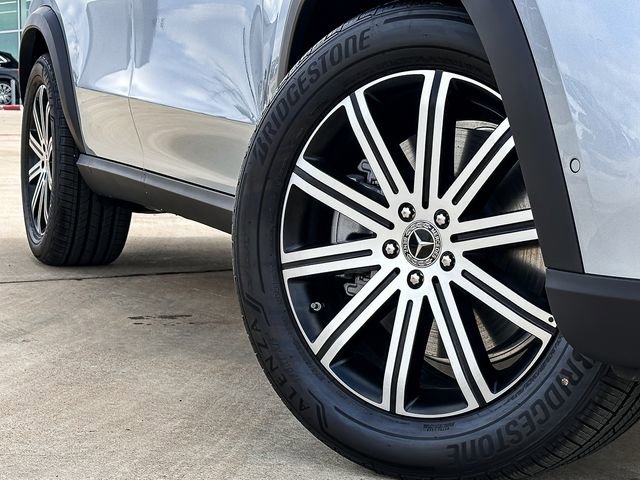 Certified 2025 Mercedes-Benz GLE 450e 4MATIC image 2