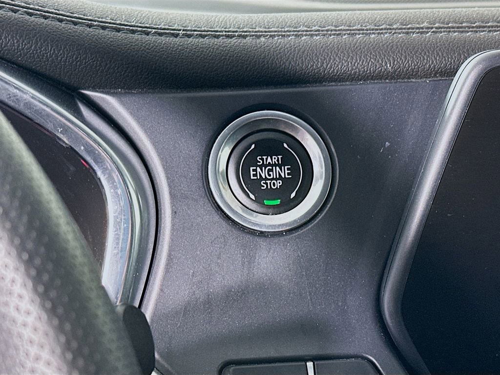 Used 2022 Chevrolet Blazer LT image 20