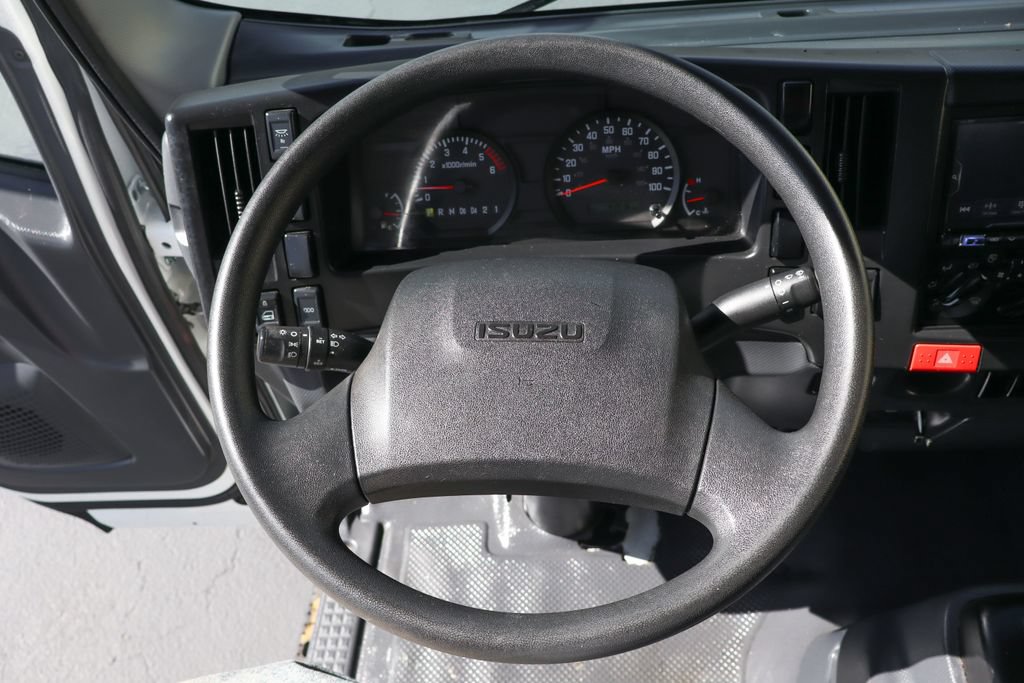 Used 2024 Isuzu NPR RWD image 23