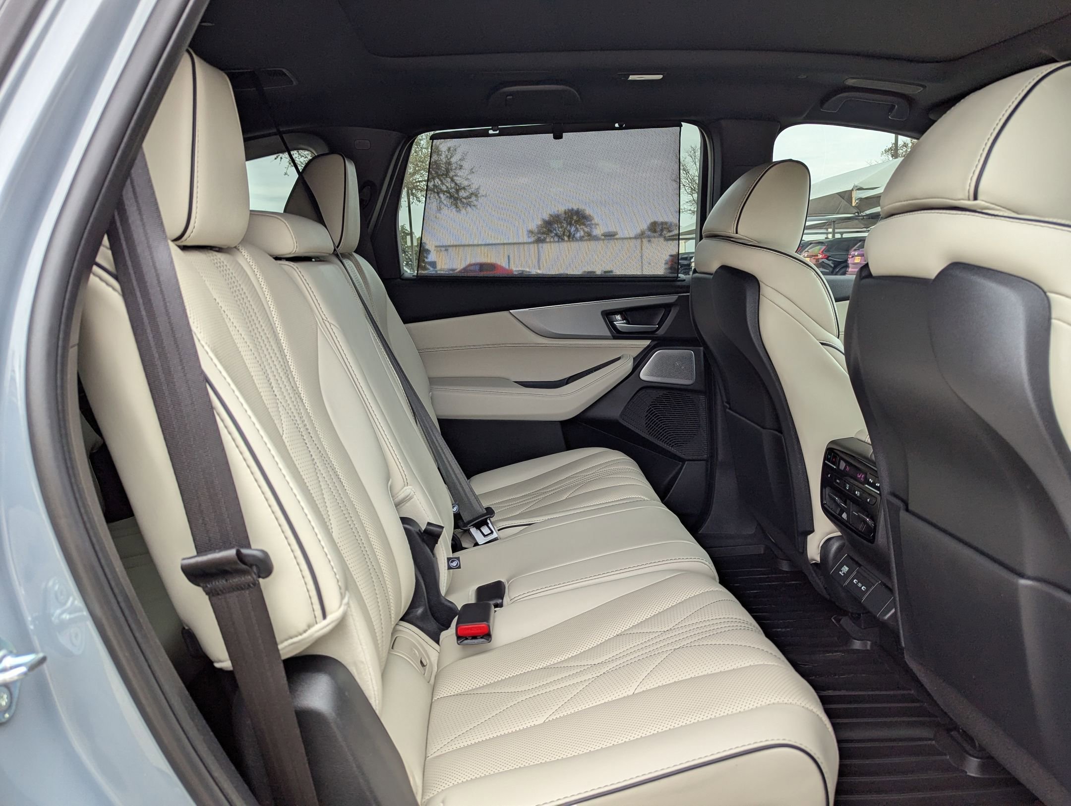 Used 2025 Acura MDX A-Spec image 25