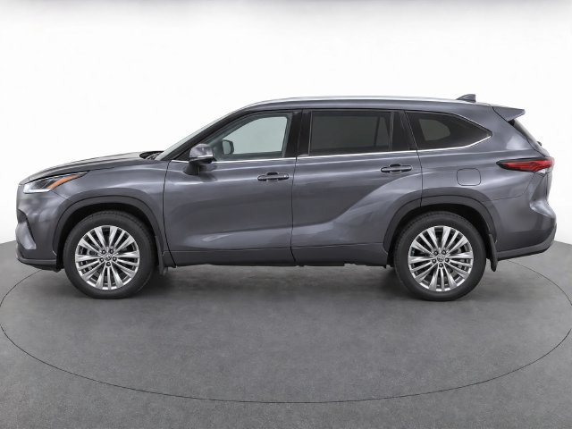 Used 2024 Toyota Highlander Platinum AWD/4WD image 6