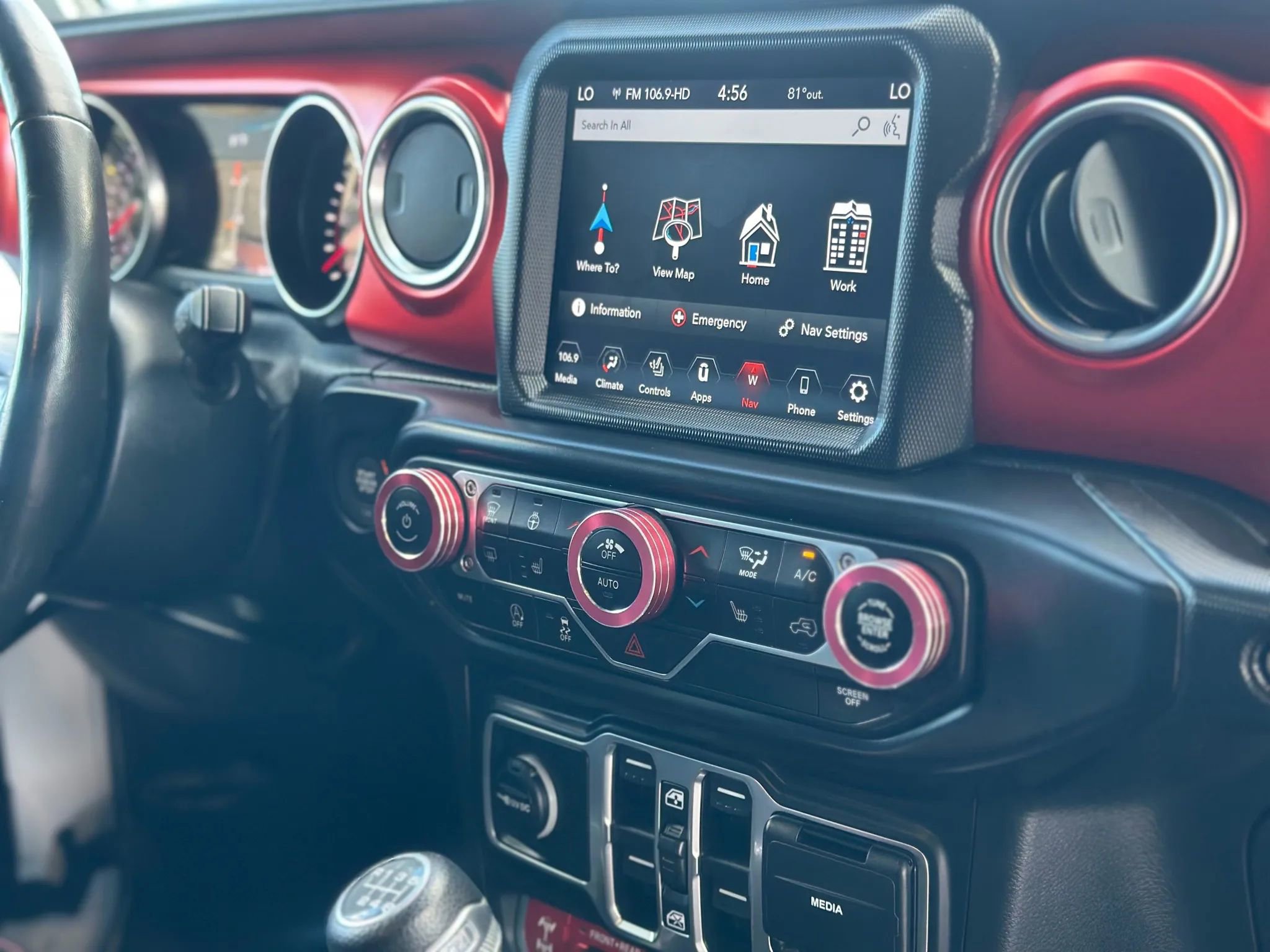 Used 2019 Jeep Wrangler Unlimited Rubicon image 27