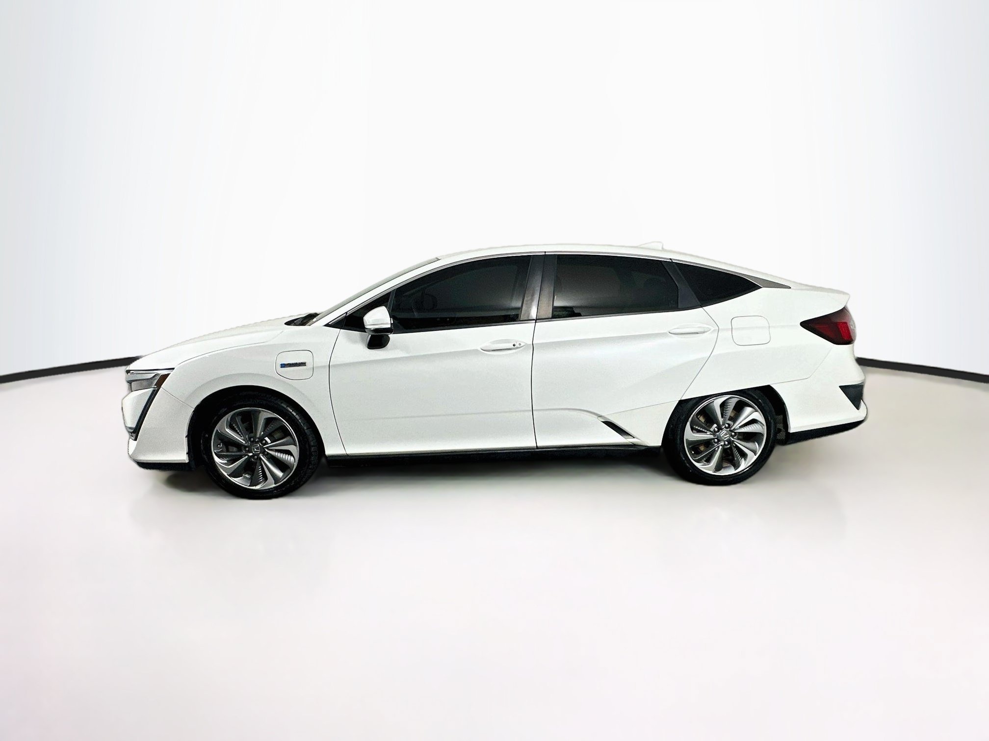 Used 2019 Honda Clarity Plug-In Hybrid image 4