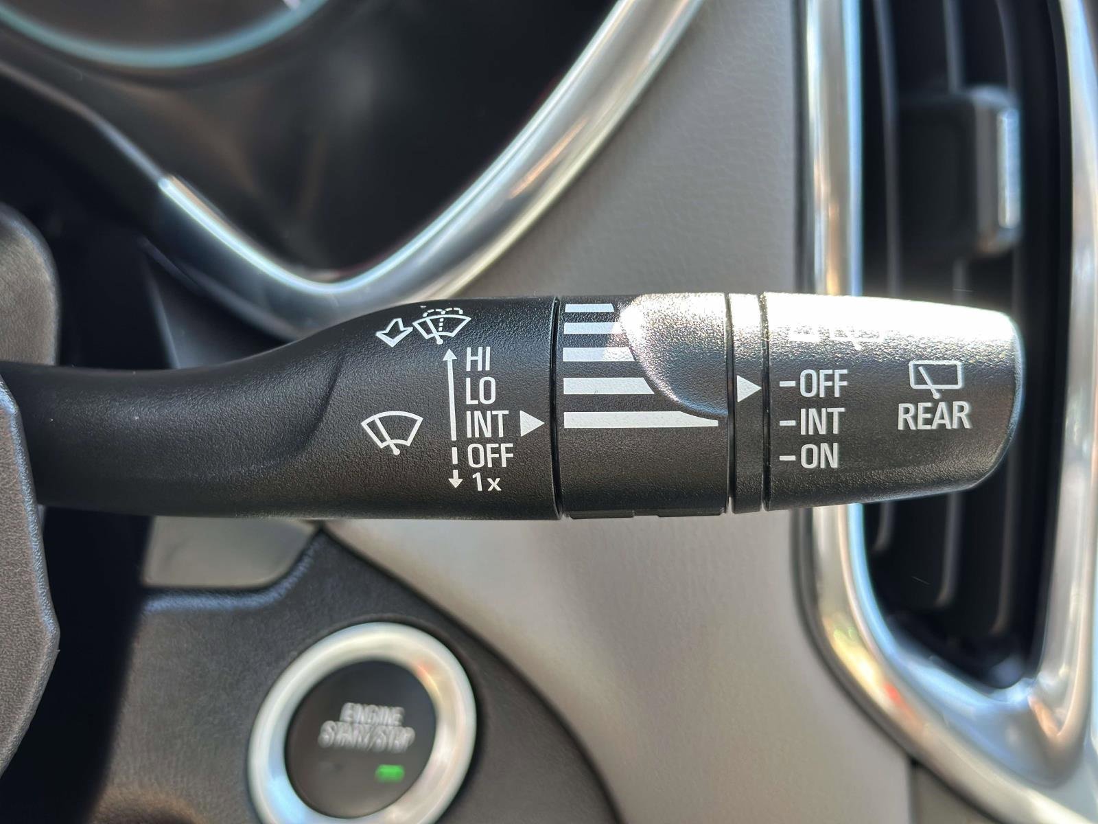 Certified 2024 Chevrolet Equinox LS w/ Driver Confidence II Package image 17