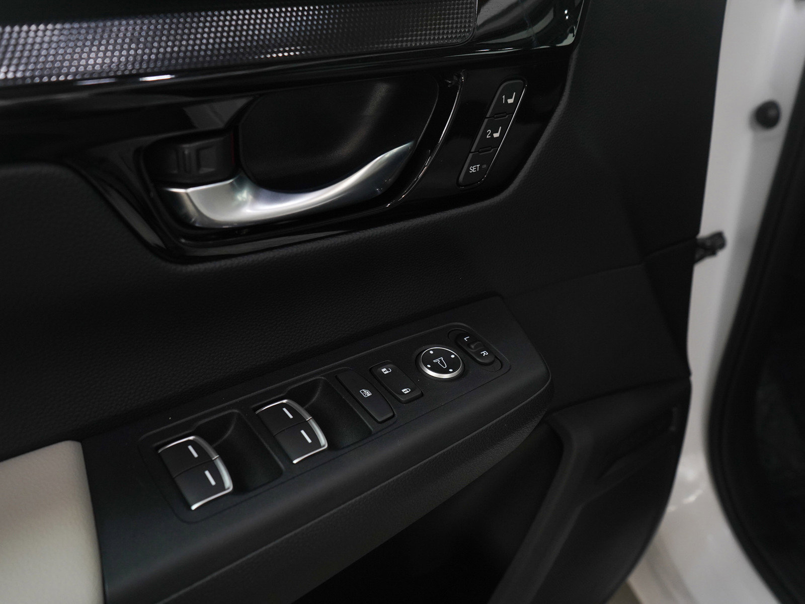 Used 2024 Honda CR-V EX-L image 21