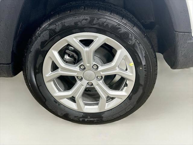 Certified 2024 Jeep Compass Sport AWD/4WD image 39