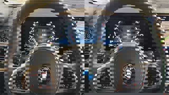 Used 2026 BMW X6 xDrive40i image 18