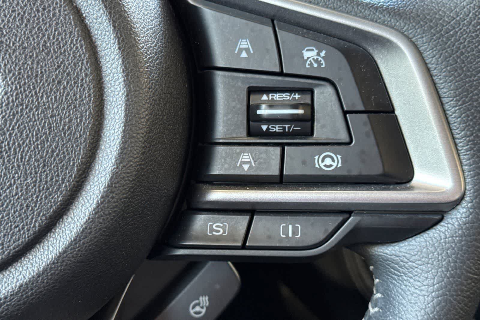 Used 2020 Subaru Forester Touring AWD/4WD image 28