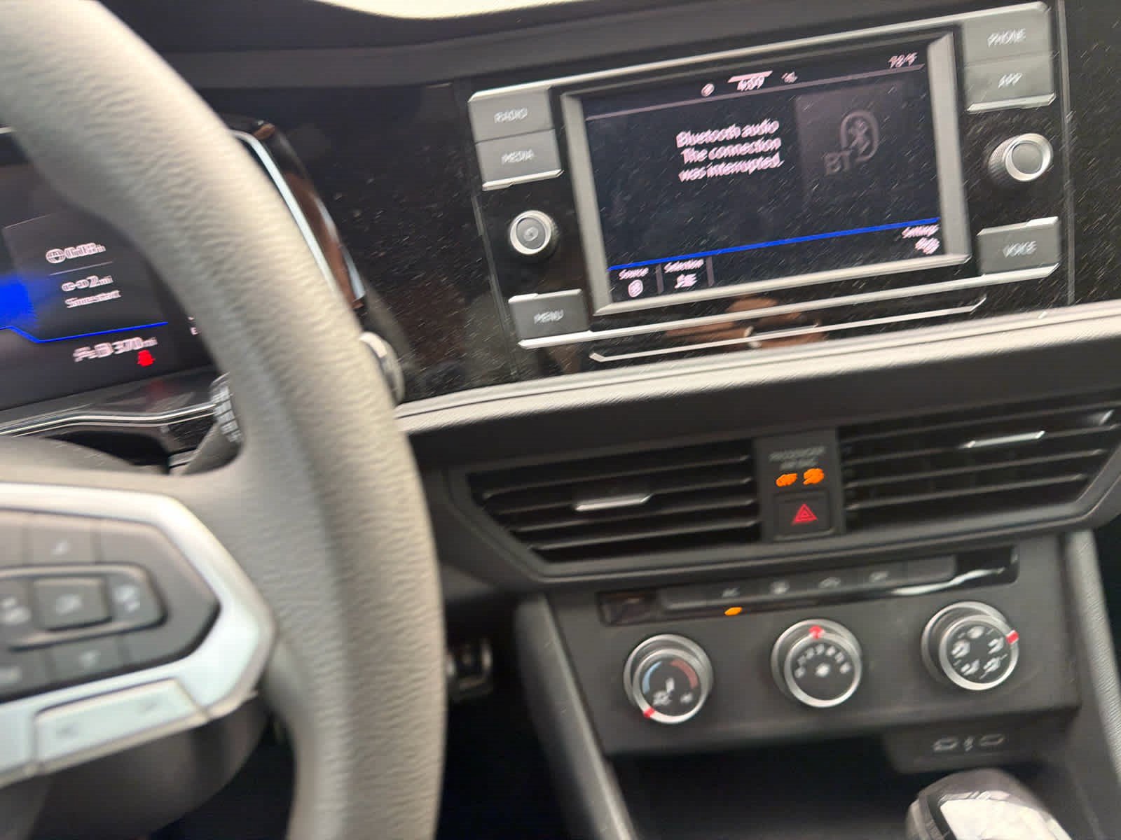 Certified 2023 Volkswagen Jetta Sport FWD image 9