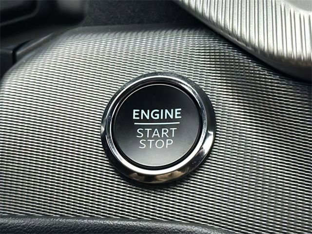 Used 2025 Ford Explorer ST-Line w/ ST-Line Street Pack image 18