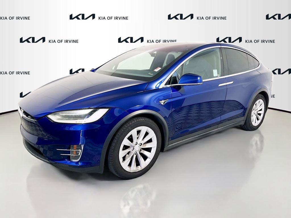 Used 2018 Tesla Model X AWD/4WD image 3