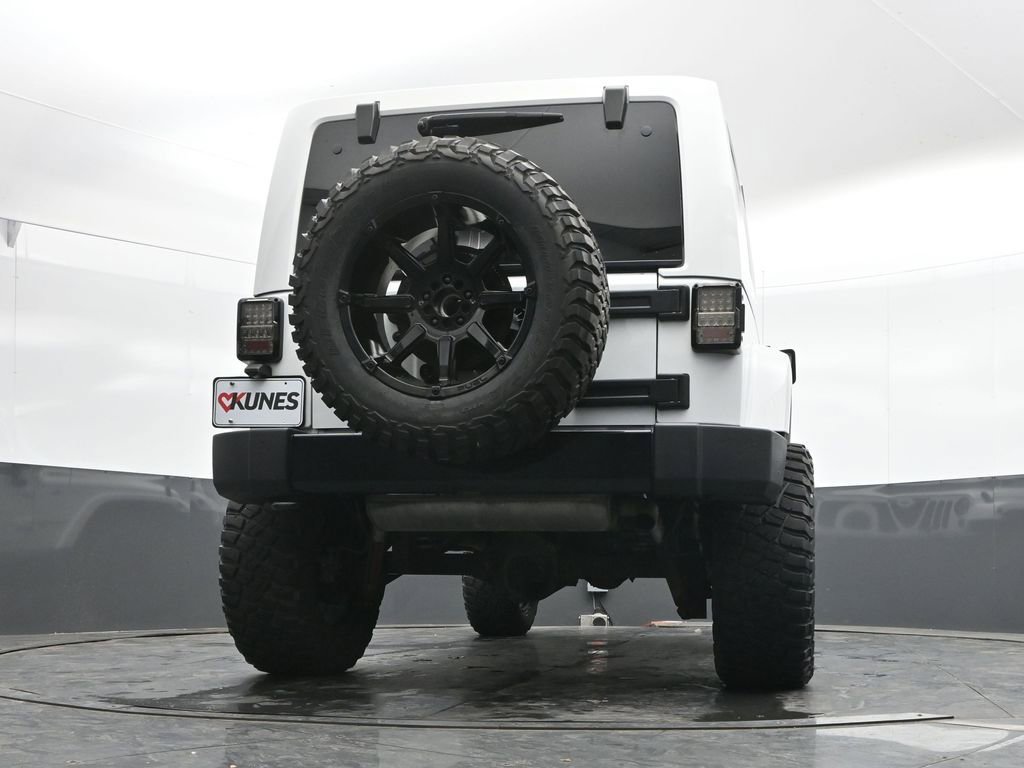 Used 2018 Jeep Wrangler Unlimited Sahara image 22