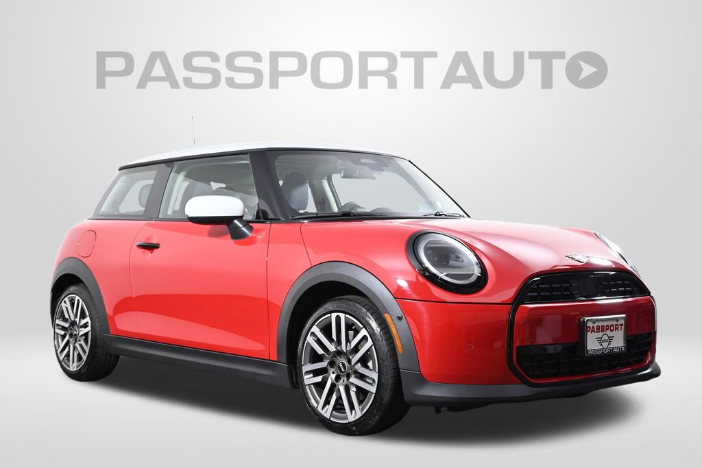 Certified 2025 MINI Cooper 2-Door Hardtop image 3