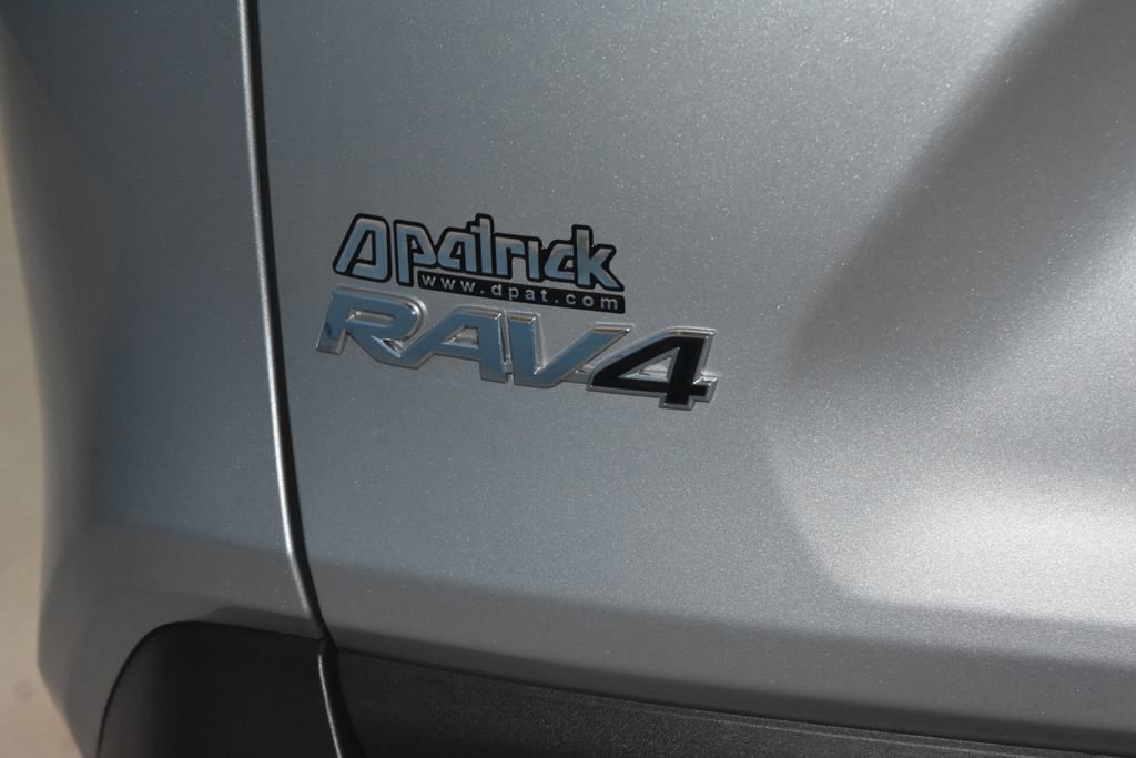 Used 2025 Toyota RAV4 XLE w/ Convenience Package image 33