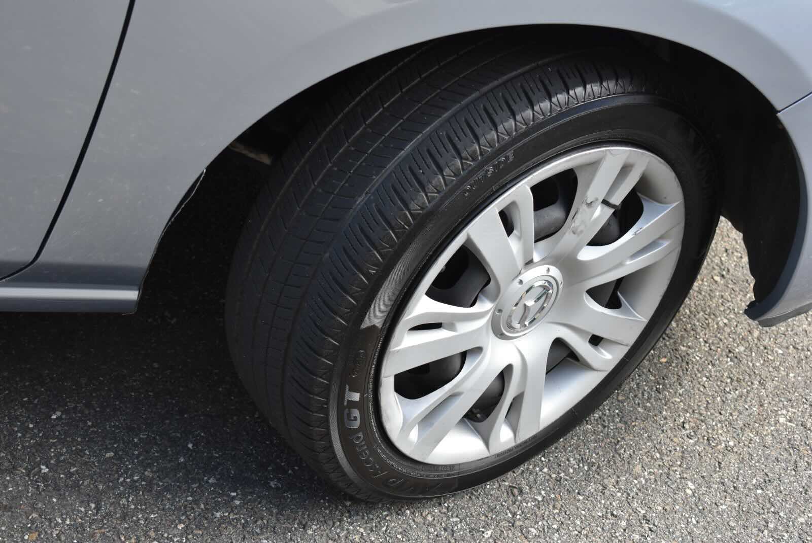 Used 2013 MAZDA MAZDA2 Sport FWD image 36