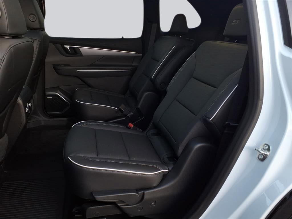 New 2026 Buick Enclave Sport Touring w/ Power Package FWD image 16