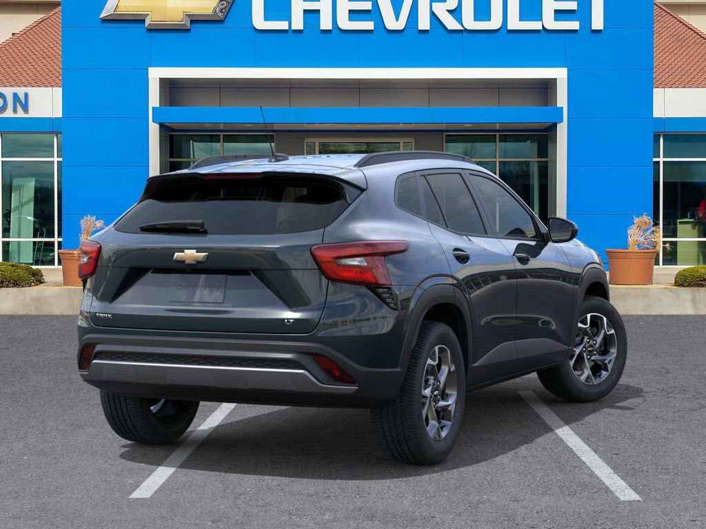 New 2026 Chevrolet Trax LT w/ LT Convenience Package FWD image 4