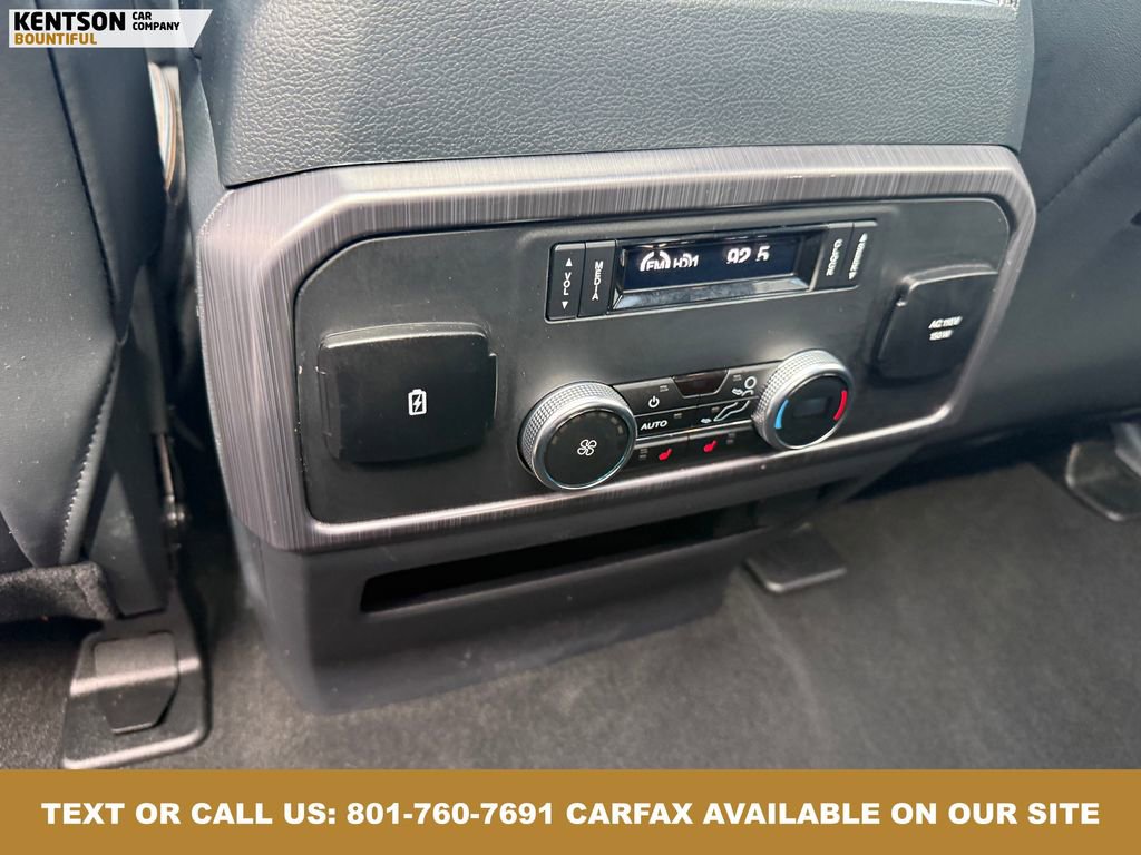Used 2024 Ford Expedition Platinum image 39