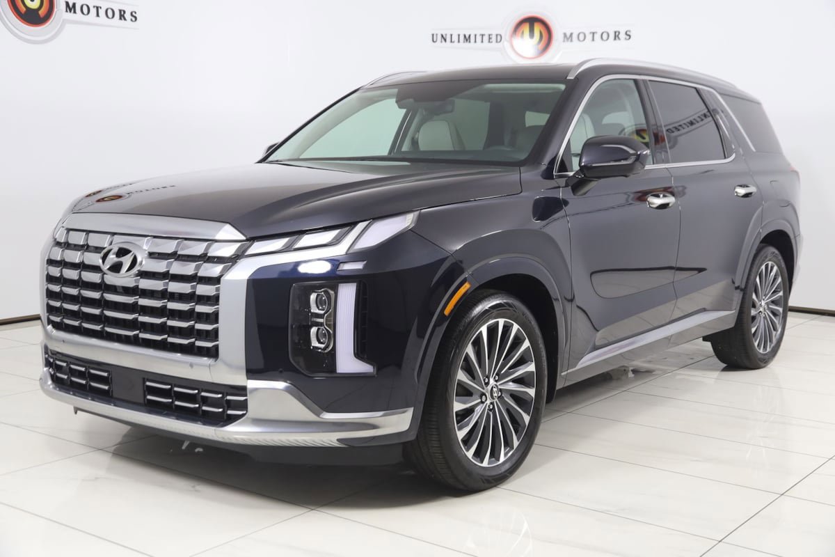 Used 2024 Hyundai Palisade Calligraphy FWD image 5