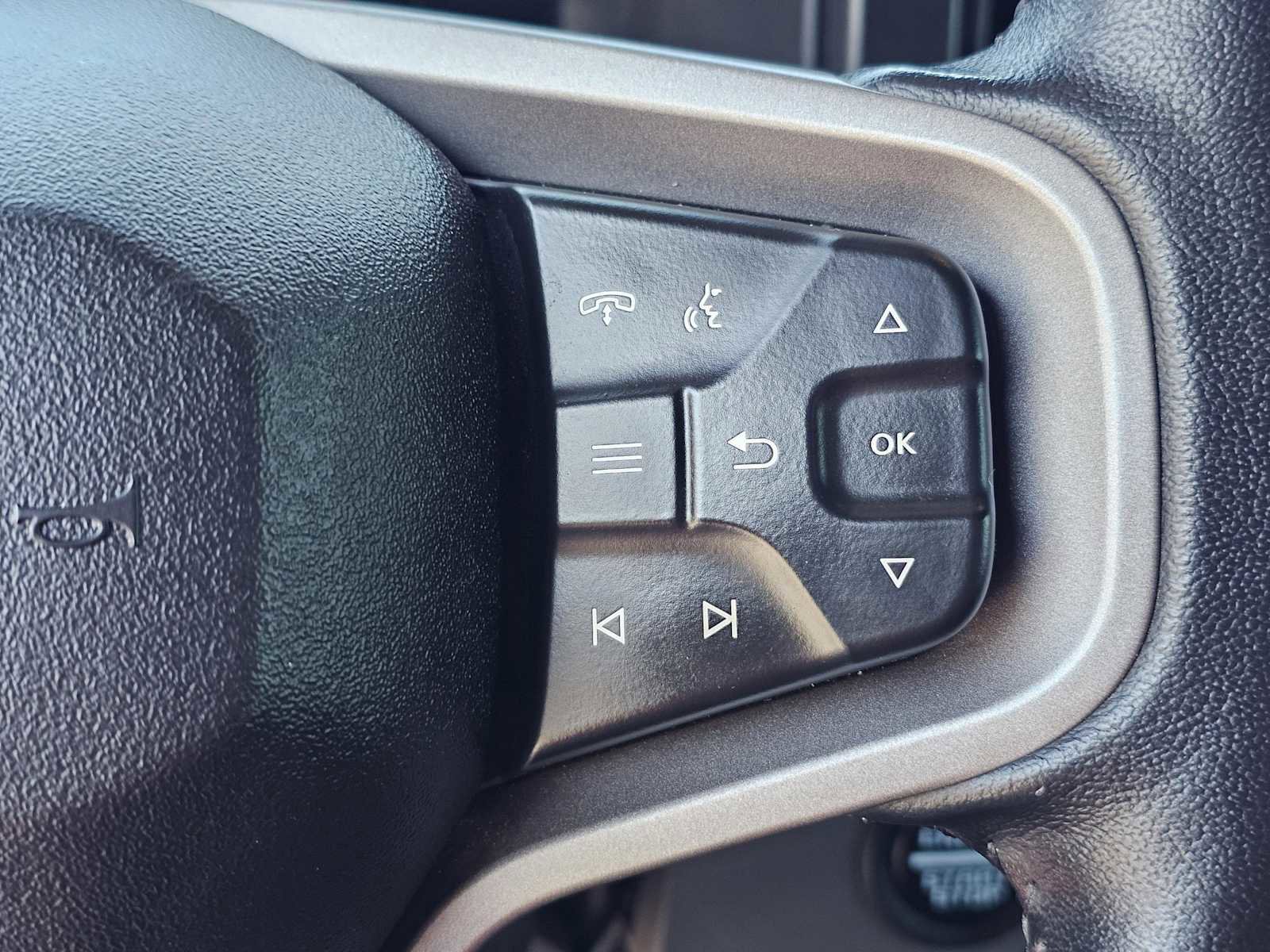 Used 2023 Ford Bronco Black Diamond w/ Sasquatch Package image 18