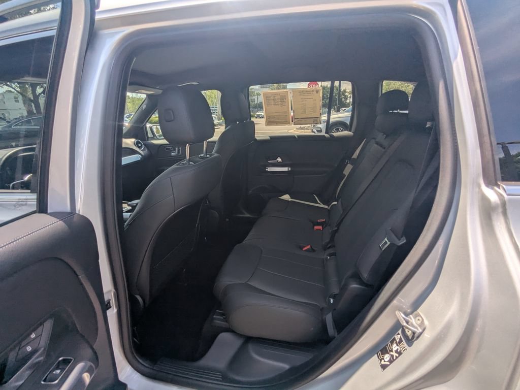 Certified 2023 Mercedes-Benz GLB 250 4MATIC w/ Premium Package image 25