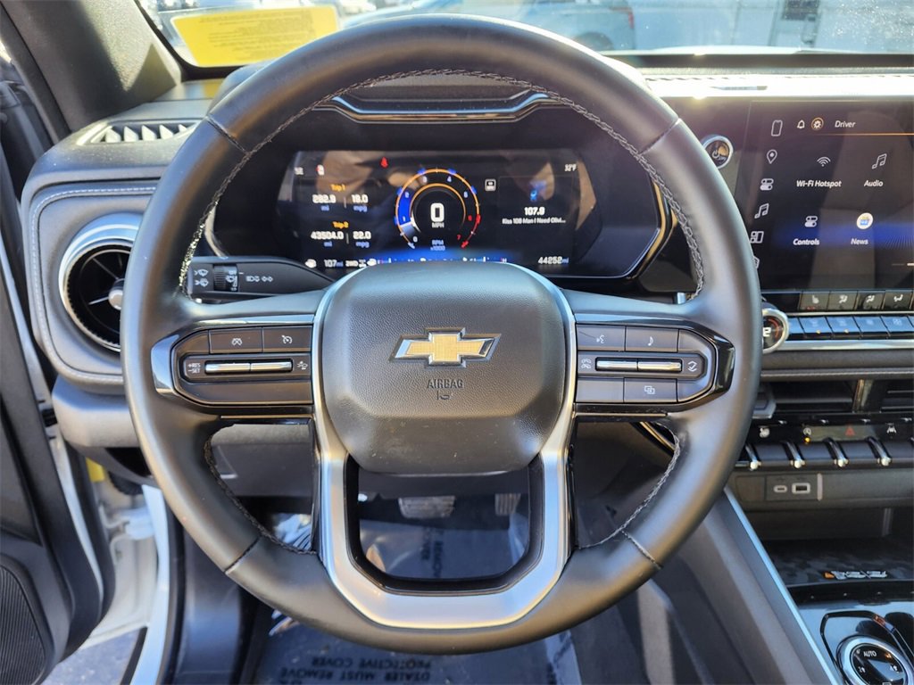 Used 2024 Chevrolet Colorado LT w/ LT Convenience Package II image 26