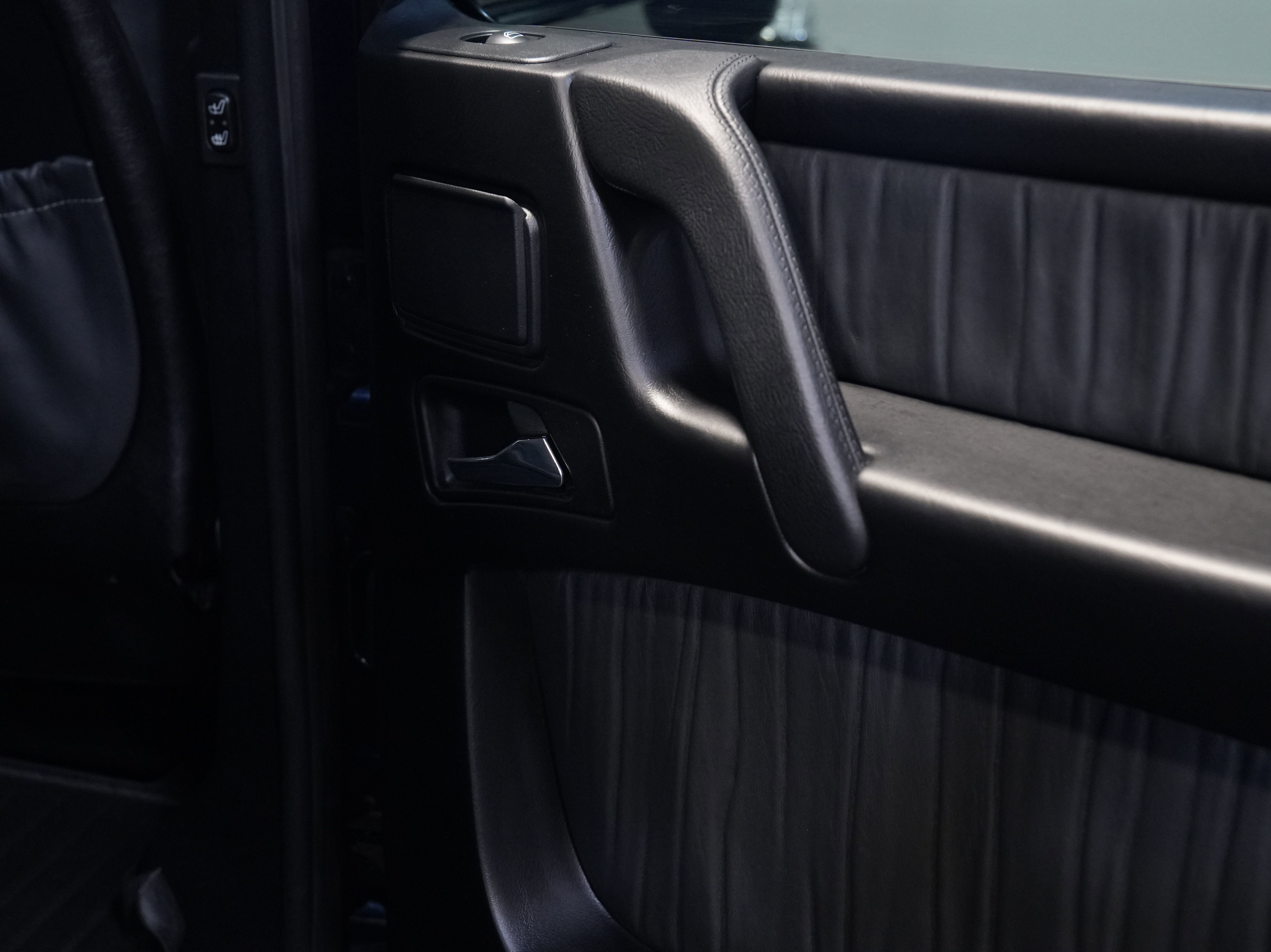 Used 2008 Mercedes-Benz G 55 AMG 4MATIC image 29