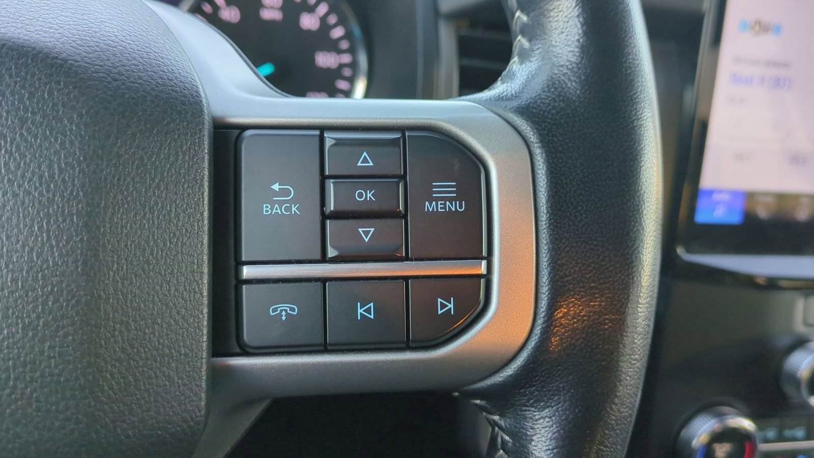 Used 2022 Ford Expedition Max XLT image 28