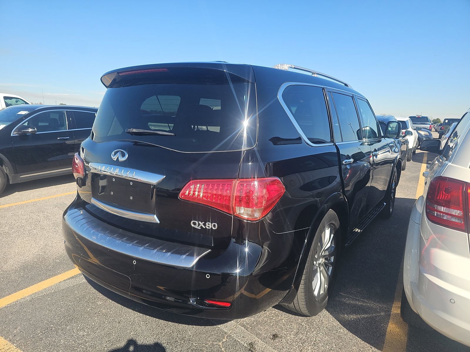 Used 2017 INFINITI QX80 2WD image 6