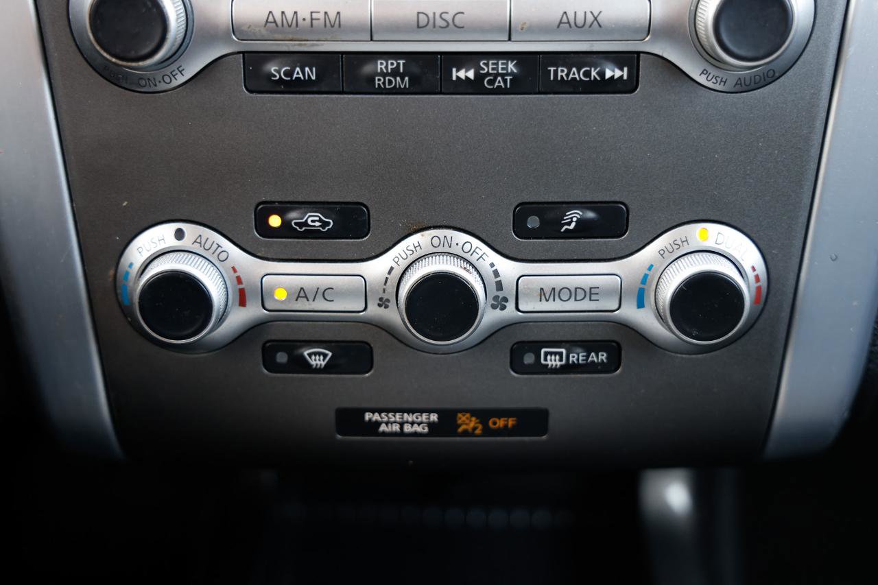 Used 2012 Nissan Murano SV image 32