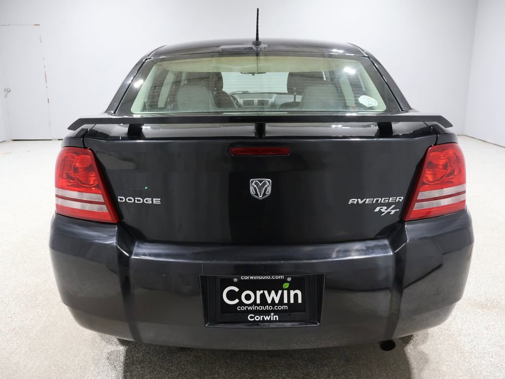 Used 2010 Dodge Avenger R/T image 3