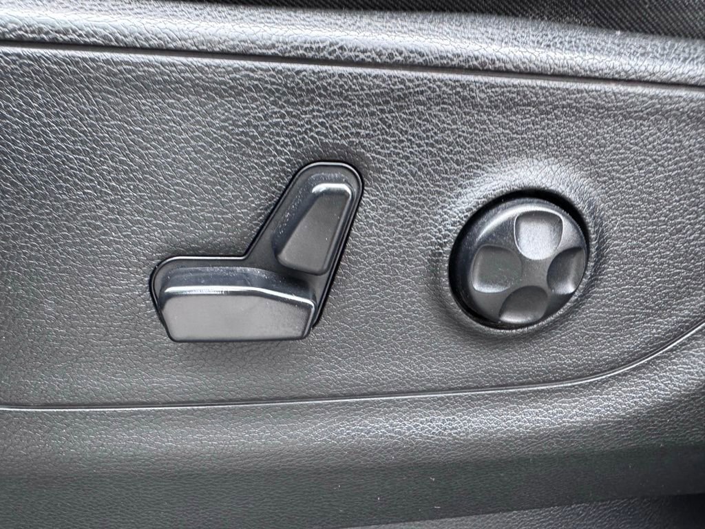 Used 2019 RAM 1500 Big Horn image 26