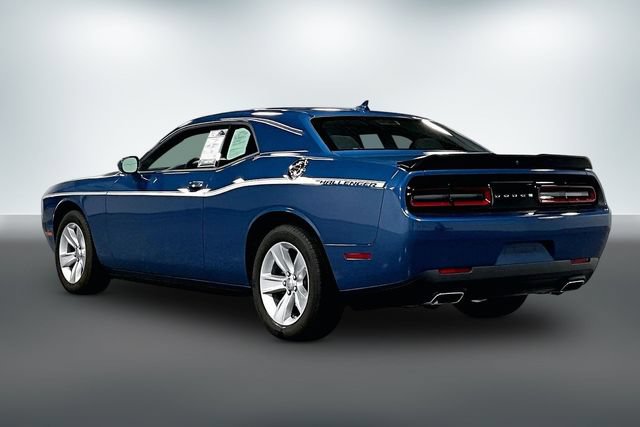 Used 2023 Dodge Challenger SXT RWD image 6