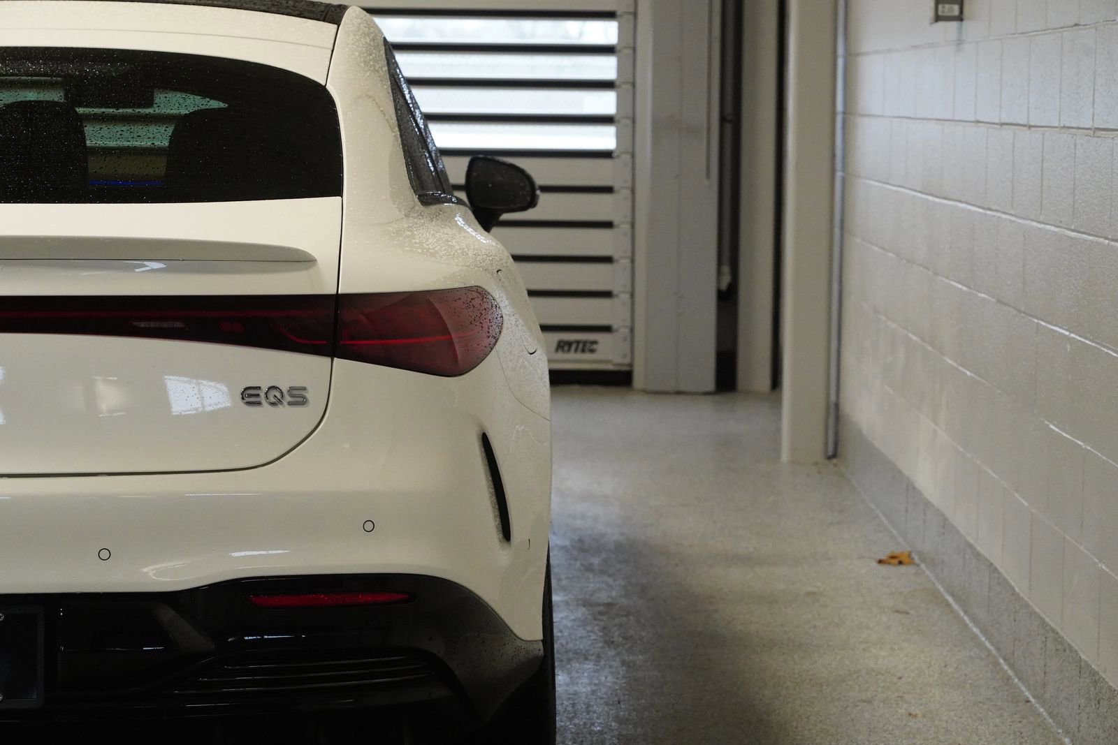 Certified 2023 Mercedes-Benz EQS AMG 4MATIC image 11